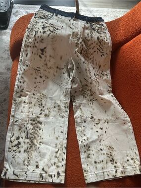 AKIRA White/Cream Speckled Wide Leg Jeans
